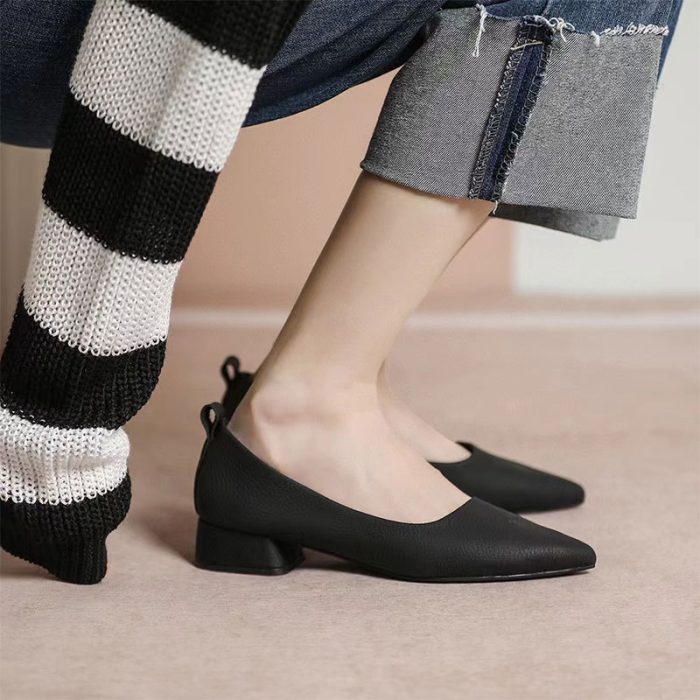 Casual pointed-toe fashion one-foot chunky heel leather shoes - Image 9