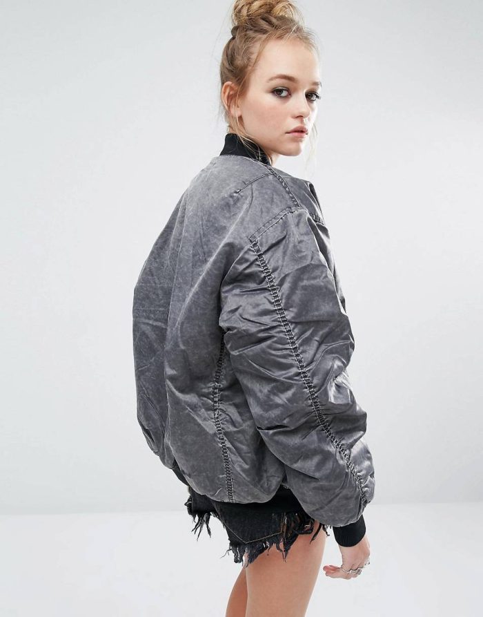Tide brand washed old bomber jacket - Image 4