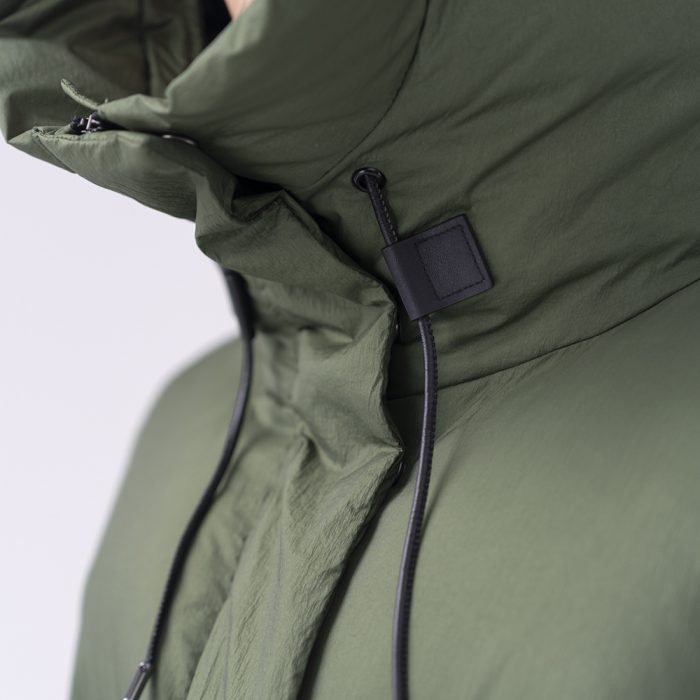 Women's long warm hooded 90 white goose down jacket - Image 5
