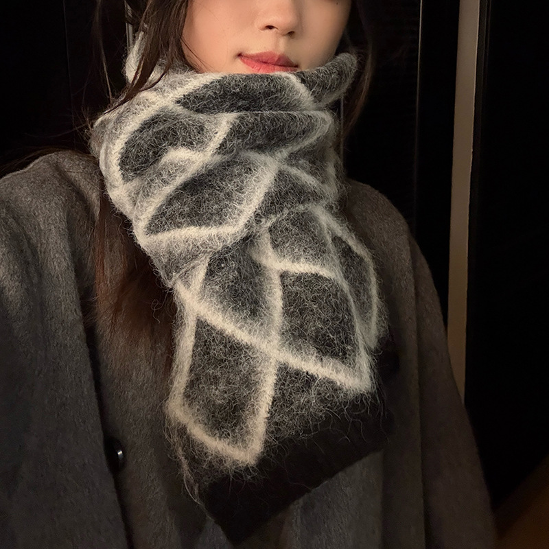 Wool-Blend Double-Sided Diamond Knit Scarf – Thick Winter Warm Neck Warmer - Image 3