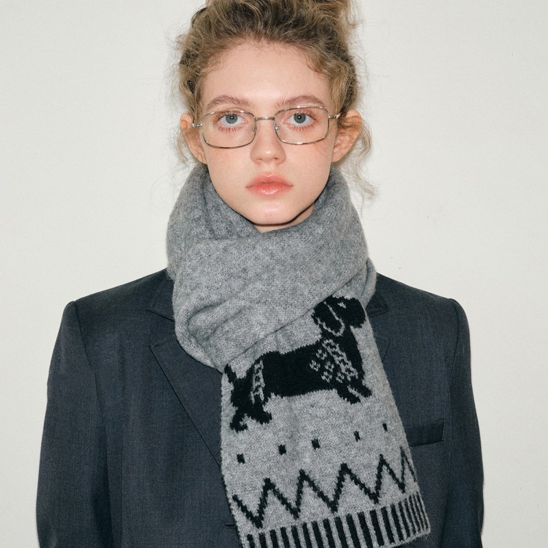 Winter Knit Scarf for Women – Cozy & Versatile Neck Warmer - Image 4