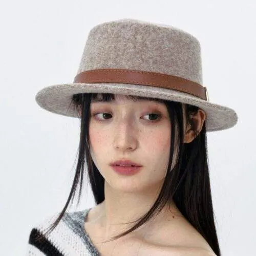 Vintage Wool Felt Flat-Top Hat for Autumn & Winter - product detail image 2 by TRANSION