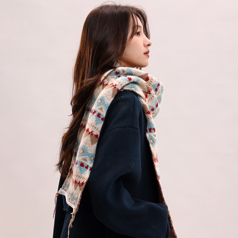 Jacquard Knit Scarf – Warm Autumn & Winter Scarf for Women - Image 3