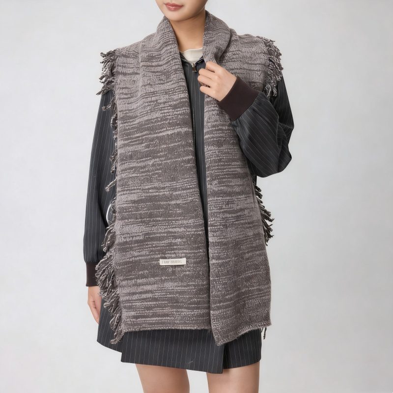 Minimalist Wool Scarf with Side Fringe – Warm Fall Winter Wrap - Image 4