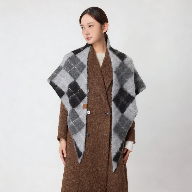 Vintage Diamond Jacquard Plaid Cotton Wool Triangle Scarf – Women’s Winter Neck Wrap