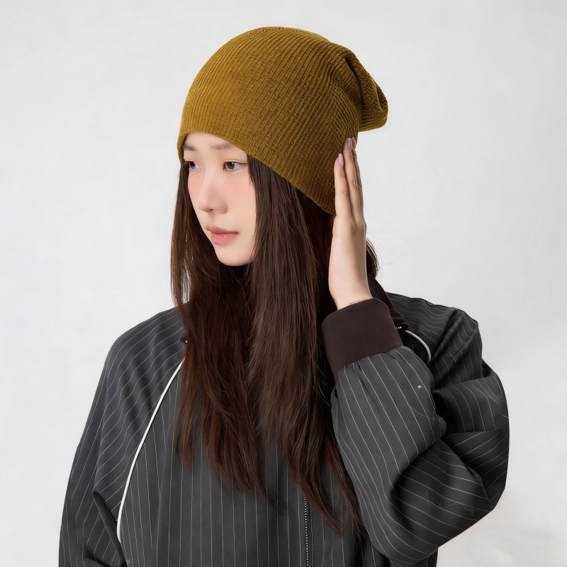 Lightweight Slouchy Beanie for Women – Versatile Knit Hat for Spring & Fall