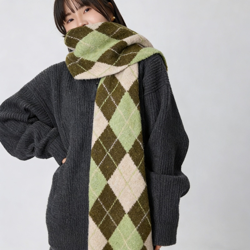 Wool Blend Diamond Pattern Color-Block Scarf – Thick Warm Knit Scarf for Fall & Winter