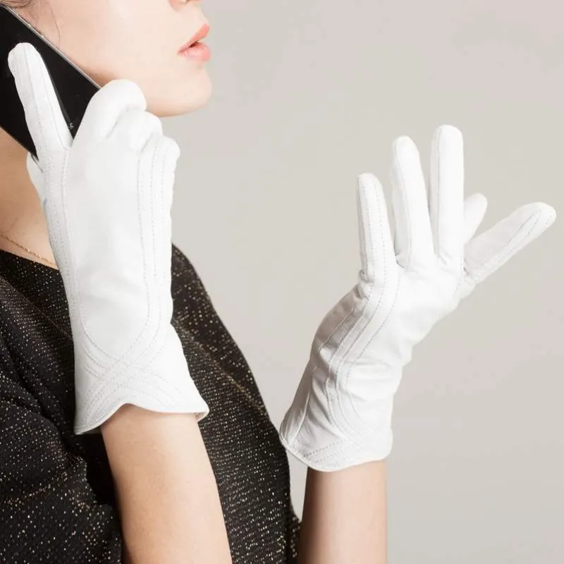 Fashion Winter Warm Sheepskin Leather Gloves - product detail image 3 by TRANSION