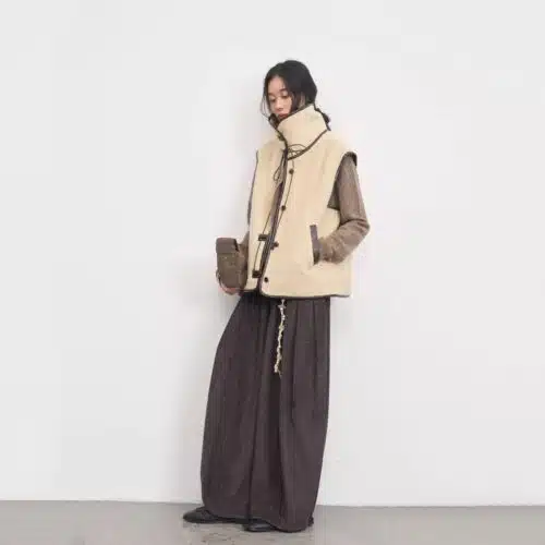 Vintage Color Block Leather Look Sherpa-Lined Padded Vest Jacket - product detail image 2 by TRANSION