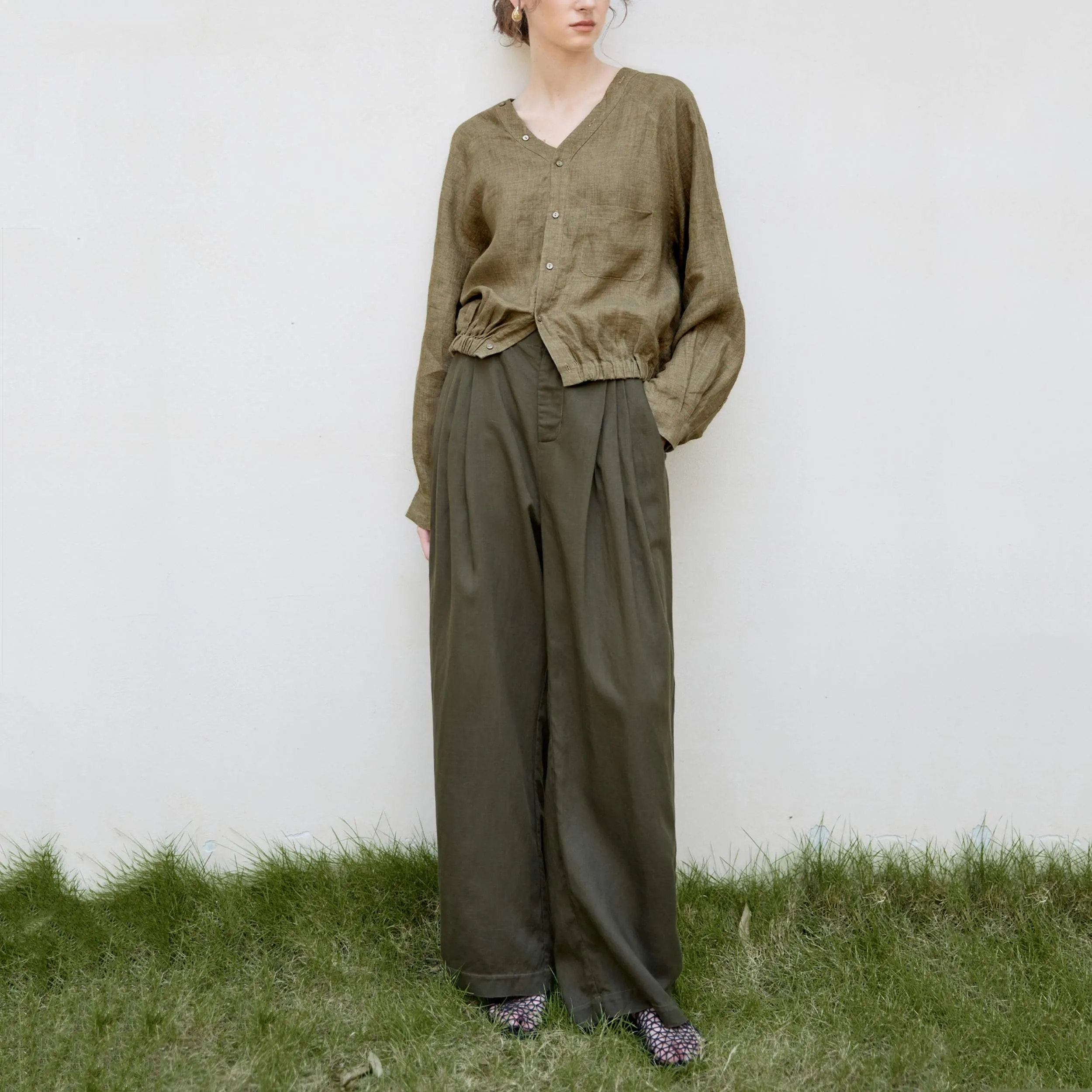 100% Linen V-Neck Raglan Sleeve Shirt for Women – Loose Cocoon Fit Long Sleeve Top - product detail image 1 by TRANSION
