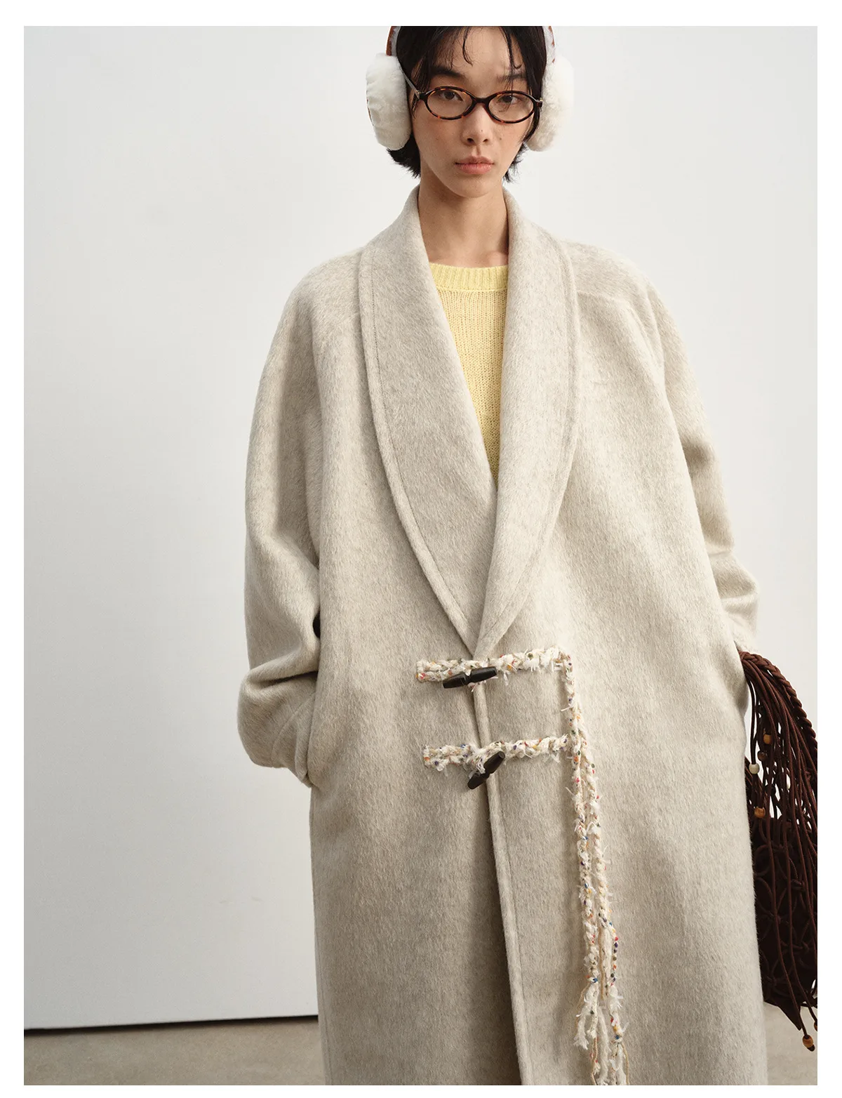 Women's Wool Double Face Coat, Tassel Detail Duffle Coat with Horn Buttons, V Neck Loose Fit Long Sleeve Winter Outerwear