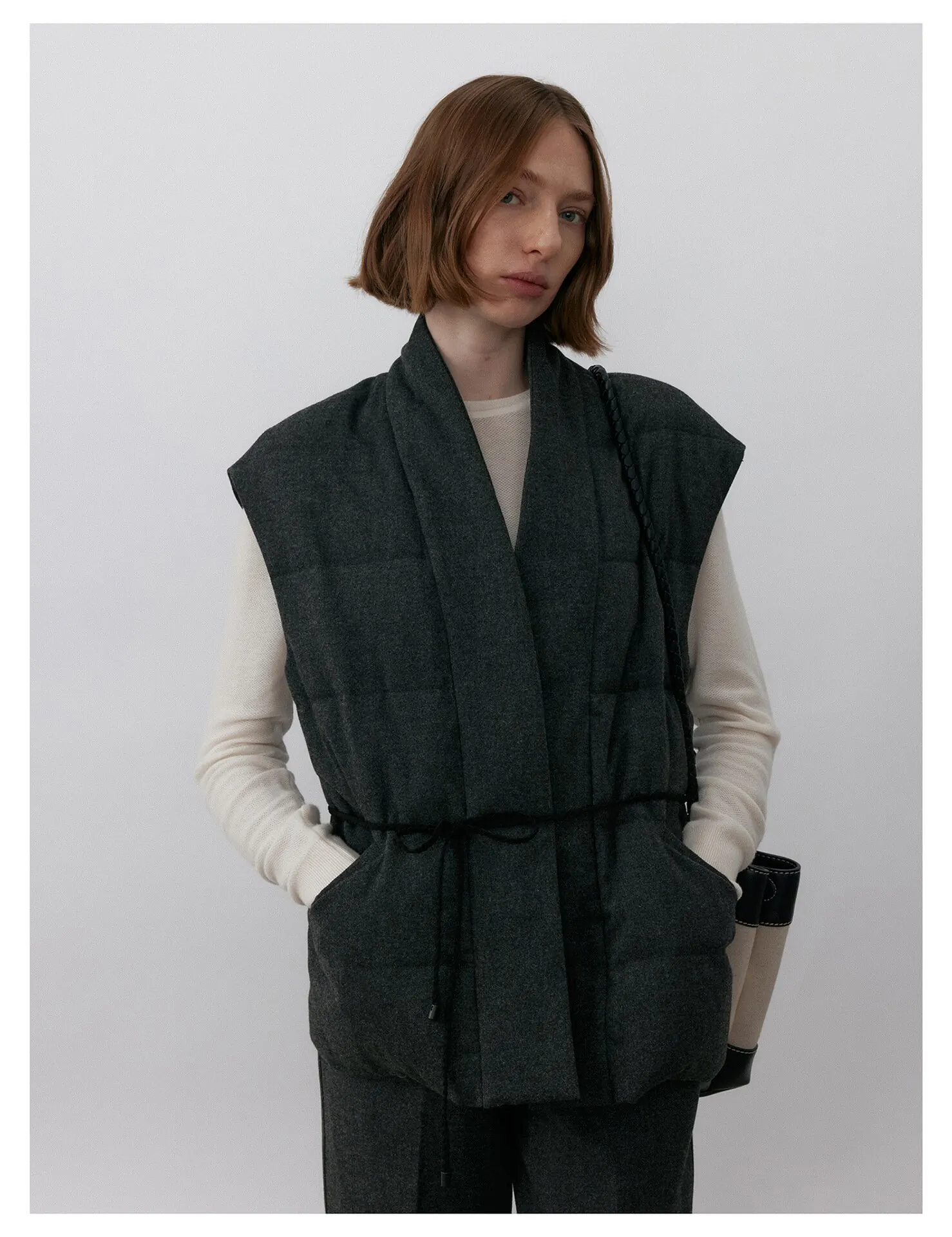 Women’s Lightweight Down Vest 90% White Duck Down Puffer Gilet Sleeveless Jacket