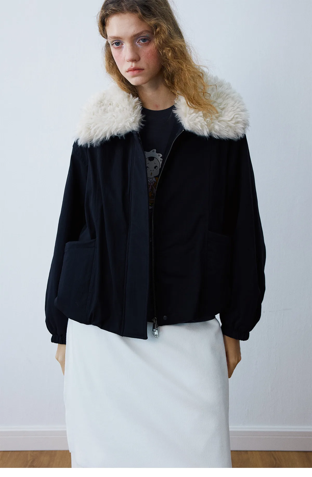 Women's Color Block Faux Fur Collar Short Puffer Jacket – Warm Winter Quilted Coat - Image 4